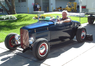 Illustration for article titled Hot Rods, Fire Trucks And More: Seven Crazy Golf Cart Mods